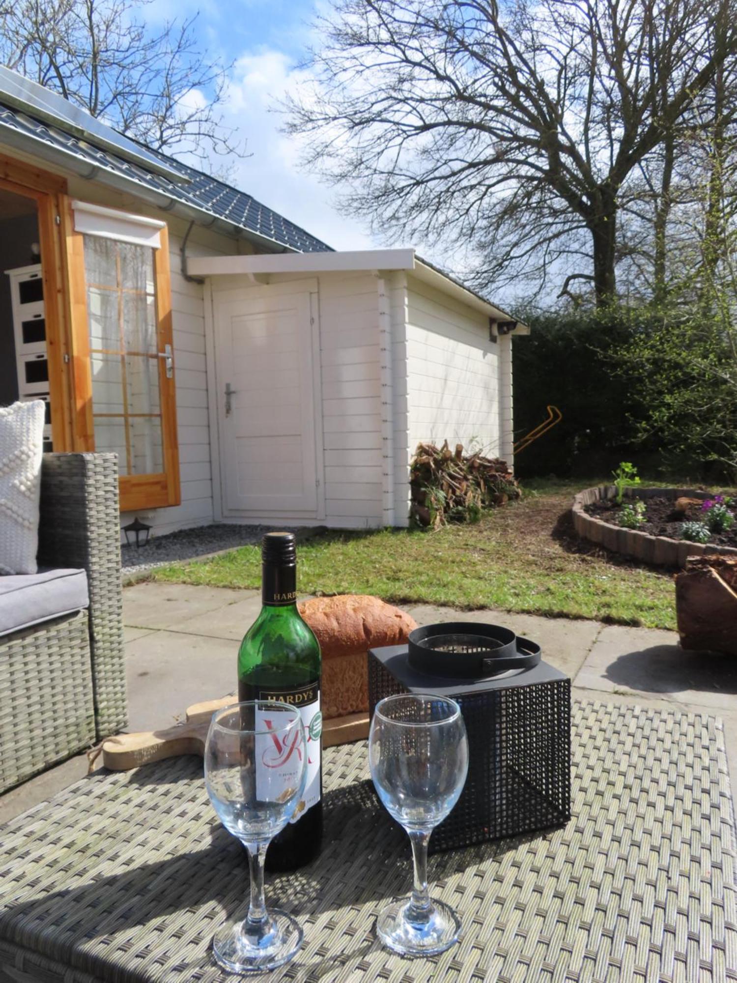 Vila Tiny Botanic House Tzummarum Exteriér fotografie